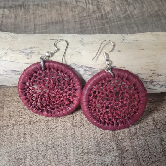 boucle d'oreilles raphia bordeaux-masdagascar