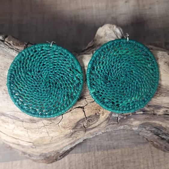 boucles d'oreilles raphia vert (2)-masdagascar